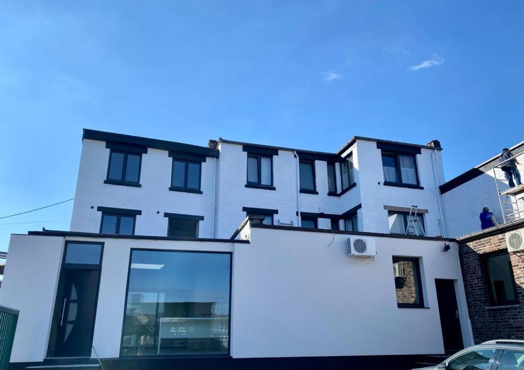 Apartamento Fenetre Sur Le Standard De Liege Ougree Exterior foto